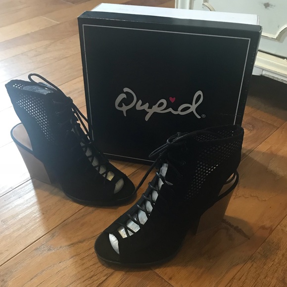 Qupid Shoes - NIB Qupid bootie heels